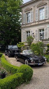 16K views · 147 reactions | Due leggende troppo grandi per essere contenute in una sola inquadratura. Mercedes-Benz Classe G e 190 SL. Scopri di più: https://mb4.me/OseZyDif #MercedesBenz #190SL #ClasseG | Mercedes-Benz Italia | Facebook