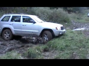 Jeep Commander vs Grand Cherokee off road battle