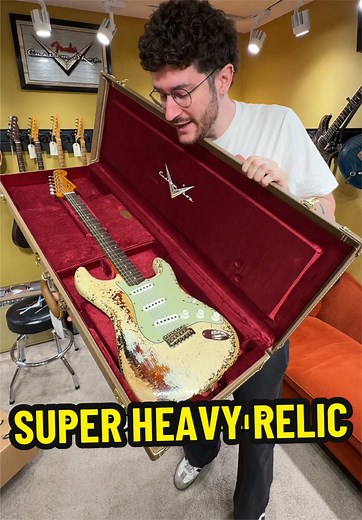 Super Heavy Relic Fender Stratocaster
