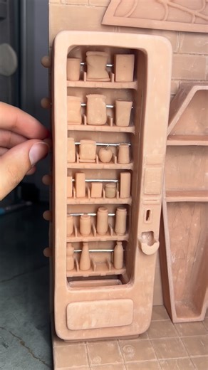 Grim 👹 on Instagram: "Part 5 of making a monster high inspired hallway 🦇 Material - Super sculpey polymer clay 💃🏻 #monsterhigh #monsterhighfanart #monsterhighooak #supersculpey"