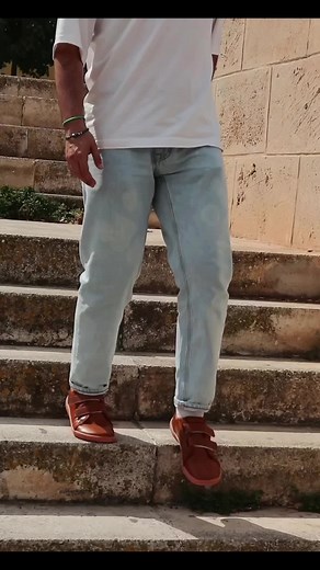 Born to be barefoot. #barefoot #fyp #naturcontact #foot #shoes #sneakers2025 #zapatos #descalzo