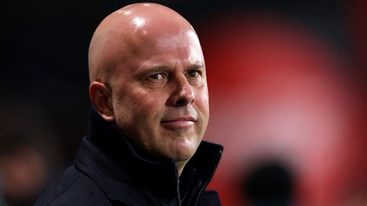 Arne Slot confirms radical plans to play a MIDFIELDER at centre-back due to Liverpool's injury crisis with transfer activity unlikely | Goal.com United Arab Emirates