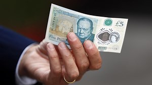 Here's how to tell if your plastic £5 notes are real