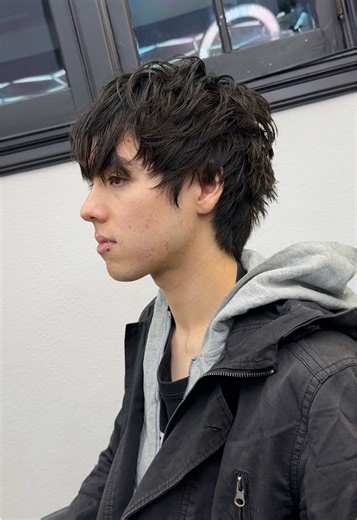 #mopcut #modcut #hair #alternative #alt #alternativehair #texturedhair #texturizedhair #scissorcut #razorcut #shearwork #scissors #hairstyle #haircut #althairstylist #alternativehairstylist #downtownpomona #pomonabarber