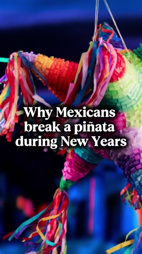 Why Mexicans break a #piñata on #NewYears | mexican video