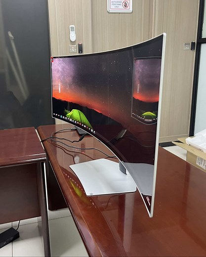 Samsung Odyssey G9 OLED 49-Inch Curved Monitor in Kenya