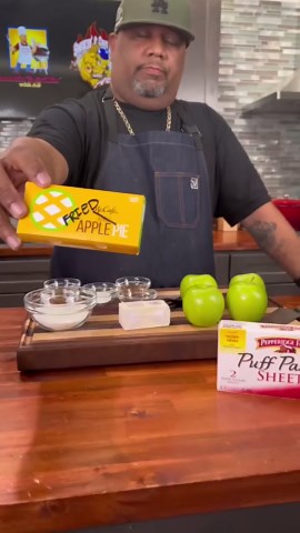 This McDonald’s Fried Apple Pie is so accurate!!