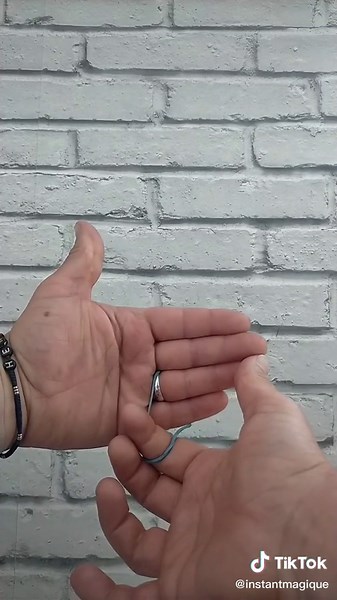 Amazing Elastic Magic Tricks Tutorial