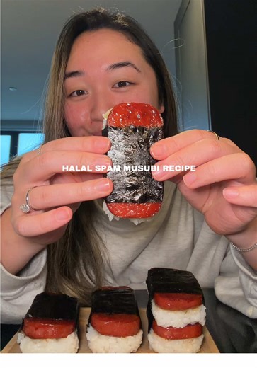 RAMADAN RECIPES 🌙✨: halal spam musubis Save this for Ramadan perfect to make ahead and eat when you break your fast on the go or anywhere 🫶🏽 - cooked sushi rice, add 2 TBSP white sugar, salt and 1 TBSP rice vinegar - 1 can halal chicken luncheon meat, cook in 1 tsp oil - sauce: 2 TBSP brown sugar, 1 TBSP soy sauce, 1 TBSP rice vinegar #halal #spam #musubi #ramadan