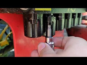 Kubota B2401 BH70 Backhoe Valve Body Problem