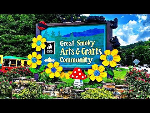 ARTS & CRAFTS LOOP TOUR Every Shop (We Think) In Around 30 Minutes, Gatlinburg Tennessee