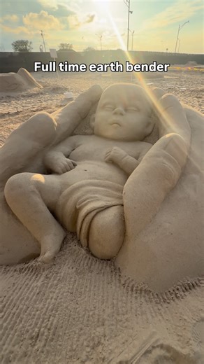 Jpsandman inc on Instagram: "Full time earth bender - - - - #sand#sandcastle#sandsculpture#beach#oddlysatisfyingvideo#satisfying#trending#viral#fyp#discover#explore#art#artist#master#mastersandsculptor"