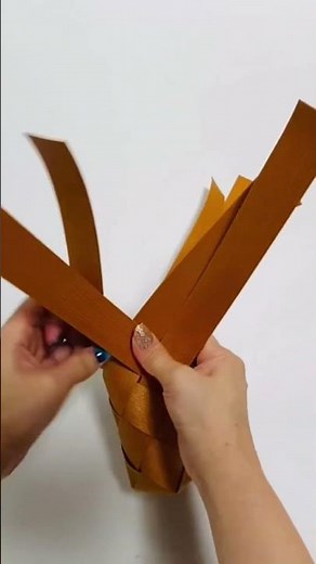 ワイドバンドで作る花瓶カバー #クラフトバンド #紙バンド #かわいい #編み方動画 #ハンドメイド #手作り工作