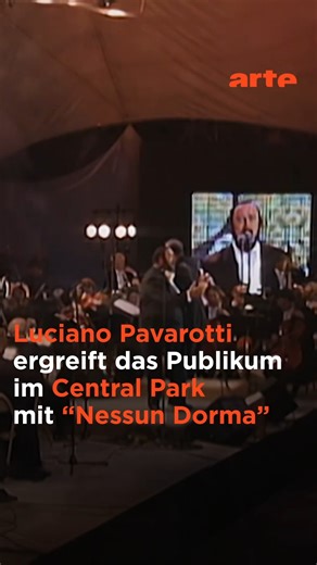 🎵Ein wahrhaftes Jahrhunderttalent🎵: Luciano Pavarotti bot dem New Yorker Central Park 1993 ein unglaubliches Open-Air Konzert dar. Gerade mit seiner bewegenden Version von Puccinis “Nessun Dorma” verhalf der berühmte Tenor dem Genre zu neuer Beliebtheit, hier findet ihr das Stück Musikgeschichte: arte.tv/videos/110268-000-A/ 🥀 | ARTE Concert
