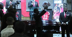 Teammates, family gather for funeral of Aaron Lowe