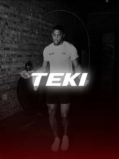 Anthony Joshua didn’t even plan on becoming a professional boxer at first. After winning Olympic gold in 2012, he considered focusing on a normal job and life outside the spotlight. It wasn’t until people around him pushed him to go all in that he committed fully — and that decision changed his life. Follow for motivation🔥 Boxer: @Anthony Joshua #boxingmotivation #boxingmindset #anthonyjoshua #boxinglegend