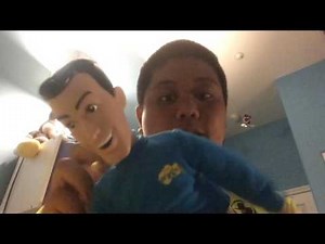 Unboxing 9/29/16 - 3x04 - The Wiggles - Speak N Sing Greg Doll (Blue Shirt)