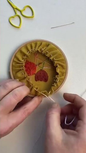 Backing (or finishing) an embroidery hoop using running stitch 😊 #EmbroideryTutorials