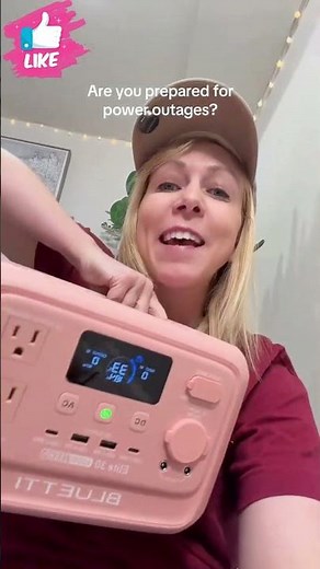 Best Compact Solar Generator To Buy For Hiking Today [EXPOSED]