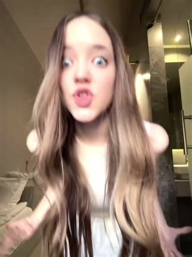 i.roblox.queen (@i.roblox.queenkaa)’s videos with оригинальный звук - i.roblox.queen