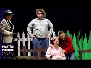 Behind the Scenes of the Charlotte's Web Tour