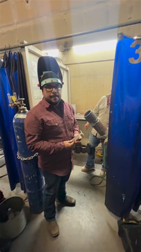 1.1K reactions · 13 shares | Para todos los nuevos!!!!! Que es eso y para que se usa???? #soldadura #welding #welder #tigwelding #migwelding #stickwelding #fabrication #weldlife#weldporn | Royalty welding academy llc | Facebook