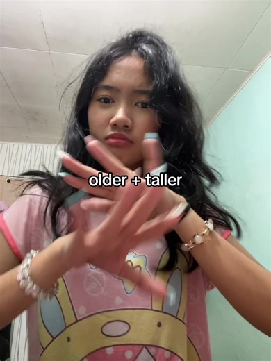 Understanding Dynamics of Height and Age Differences