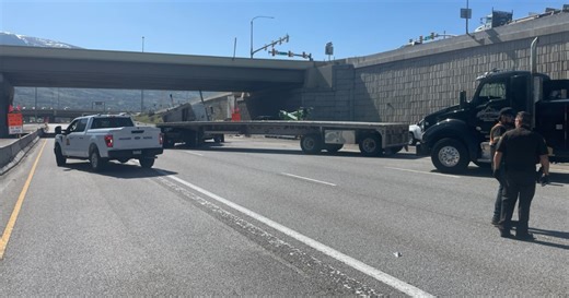 Southbound I-15 lanes reopen following semi-truck hitting concrete barriers