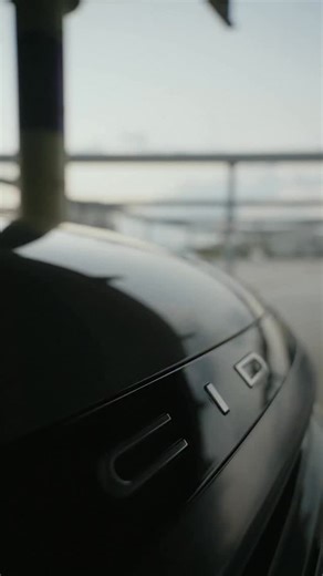 SCM on Instagram: "Some cars make an impression. The #LucidGravity makes a statement. Experience it at the SCM Rolling Race, on display and available for test drives."