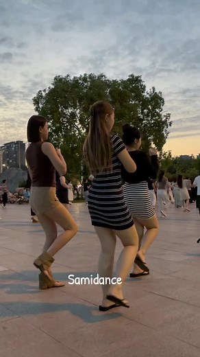 Samidance dancing lady video - Samii dance viral