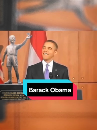 PENJELASAN 👇👇👇 Barack Obama memiliki keturunan campuran, yaitu Afrika (Kenya) dari ayahnya, Barack Obama Sr. (suku Luo), dan kulit putih Amerika (Inggris, Jerman, Irlandia, Skotlandia, Swiss, dan Wales) dari ibunya, Ann Dunham. Ia lahir di Hawaii dan pernah tinggal di Jakarta, Indonesia, saat kecil. Berikut adalah detail keturunan Barack Obama: Ayah: Barack Obama Sr., berasal dari Kenya (suku Luo). Ibu: Ann Dunham, wanita kulit putih Amerika dengan akar leluhur Eropa (termasuk Jerman, Irlandi