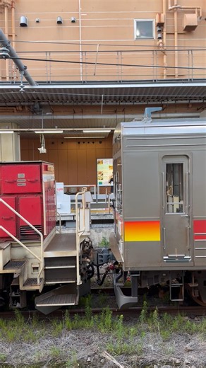 【9014F４両 西武鉄道への譲渡に伴う甲種輸送】JR貨物DD200形7号機と東急9000系9014編成の連結部を観察する動画👀（2026.7.14.17:54） #youtubeshorts