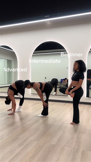 Stretching isn’t one size fits all. Progress comes from choosing the right level and staying consistent — not forcing depth. Beginner, intermediate, or advanced… there’s a version for you. Save this before your next stretch session🤍 @Divine Extension @thecleopatralee