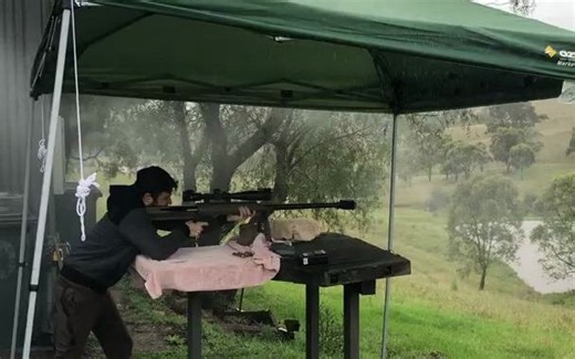 巴雷特狙击步枪实弹射击 .50口径