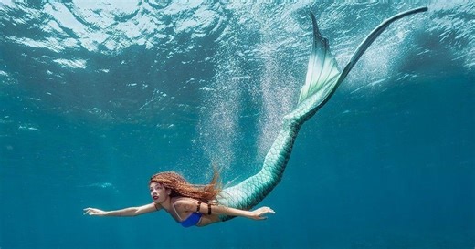 Real-life mermaids are taking over this Ontario city for a carnival-themed festival