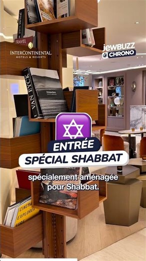 ✨ A chuppah on the Champs-Élysées! ✨