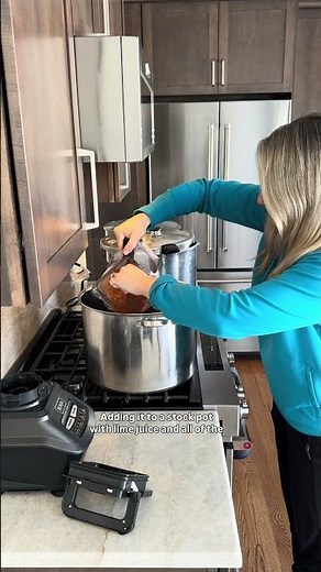 Canning salsa! #salsarecipe #canningsalsa #homemadesalsa