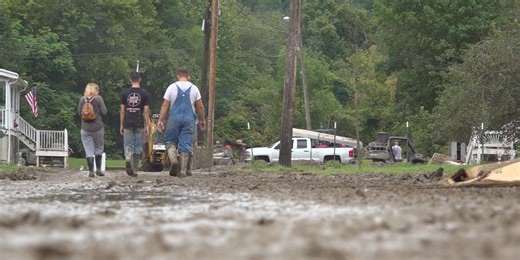 Kentucky’s First Family launches toy drive for Eastern Ky. children impacted by historic floods