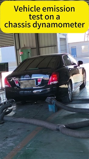 Vehicle emission test on a chassis dynamometer