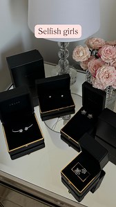 Tati Avanesian | influencer | Dubai on Instagram: "@tati.avv 👇🏻❤️ OH I HAVE TO CHOOSE EVERY DAY 🥲 Follow me for self-esteem growth, fashion tips, and self-care advice 💝💋💓"