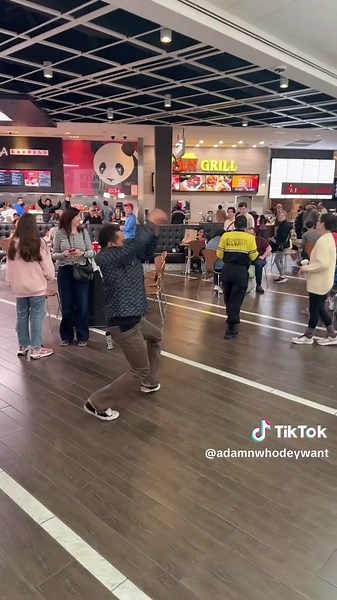 Adamn WhoDeyWant (@adamnwhodeywant)’s video of columbia mall maryland