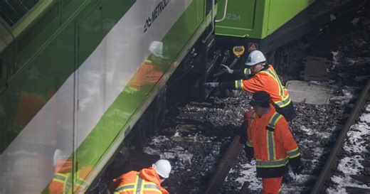GO Transit train updates: Modified schedule to continue into Thursday after Union Station derailment