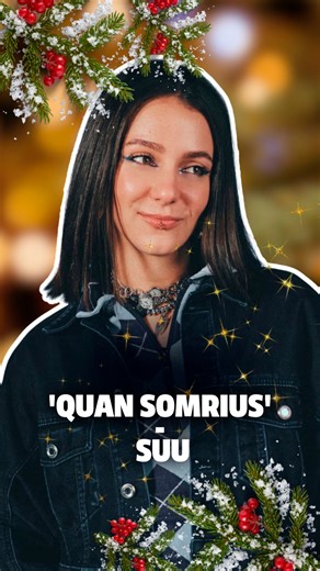 OPEN PLAY on Instagram: "'QUAN SOMRIUS' de @suu_music deja el corazón blandito ❤️‍🩹​ 🔴Ya disponible la Gala Navideña de #OpenPlayRTVE en @rtveplay. ¡Feliz 2026! 🎄 #villancico #music #navidad #2026"