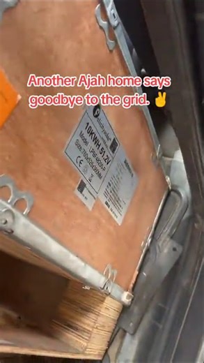 Delivery of the Felicity 5kva hybrid inverter & 10kwh lithium battery to a client at Ajah, Lagos