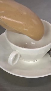 Coffee sabayon with cold brew concentrate from @prova_gourmet. Full recipe in the video. - Sabayón de café con concentrado de cold brew de @prova_gourmet. Receta completa en el video. @prova_gourmet @robotcoupe_official #culinary #chefstagram #chefschool #culinaryschool #martinlippo #cheflife #recipe #receta | Chef Martin Lippo