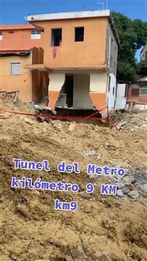 Building Demolition Process: Workers and Safety Protocols