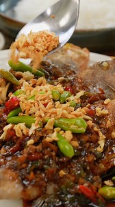 11K views · 224 reactions | ฝนตกอากาศเย็นฉ่ำๆ แบบนี้มากิน...