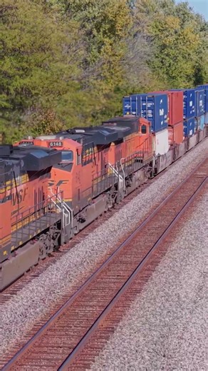 Mids on massive BNSF doublestack