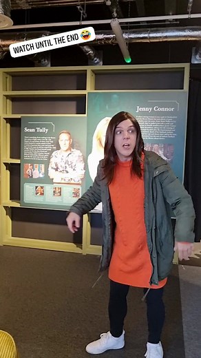 😂 Don't mess with Chloe at the Coronation Street Experience, also make sure you get your professional photo. (The staff are lovely I promise). This is my fave video we filmed on the Coronation Street set. @coronationstreet #coronationstreet #coronationstreetexperience #funnyvideos #richardfranks #booknow #ad | Richard Franks