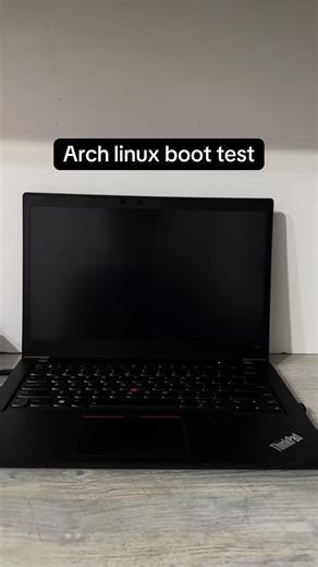 Arch Linux Boot Test: Gnome vs KDE